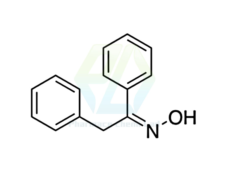 1,2-Diphenyl-1-ethanone Oxime